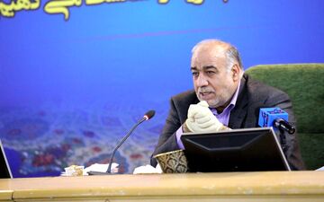 برای مدیریت بحران کرونا طبق یک نقشه راه عمل کرده‌ایم / حوزه‌های اقتصادی و صنعت استان یک کار جهادی برای تامین مواد ضدعفونی و ماسک انجام داده‌اند