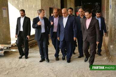 بازدید استاندار و مدیرکل میراث‌فرهنگی کرمانشاه از هتل کلینک ماد