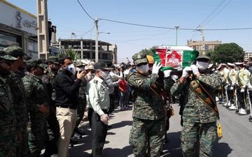 پیکر شهید حریم امنیت در روز شهادت امیرالمومنین(ع) در قرچک تشییع شد
