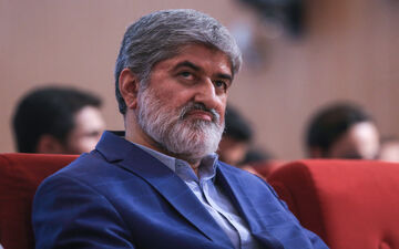 در شبکه سه اتهام زدند، خواستار پاسخگویی‌ هستم!
