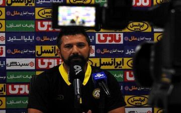 هشت تیم برای سقوط می جنگند که ماهم یکی از آن ها هستیم