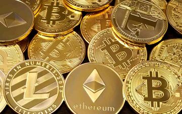 آخرین قیمت ارزهای دیجیتال: بیتکوین و اتریوم در صدر افزایش‌ها
