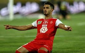 محبی گل زد، علیپور جواب داد؛ تساوی 1-1 در نیمه اول نبرد سپاهان و پرسپولیس!
