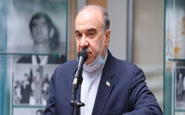 وزیر ورزش: پرسپولیس، نماینده ملی فوتبال ایران است/ امیدوارم بعد از سالها جام قهرمانی آسیا را به ایران بیاوریم