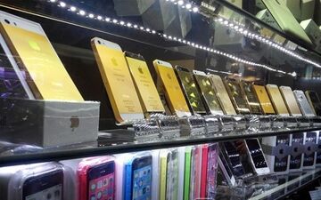 90 درصد موبایل‌های موجود در بازار قاچاق است/ با اجرای رجیستری، موبایل‌های قاچاق حکم اسباب‌بازی را پیدا می‌کند