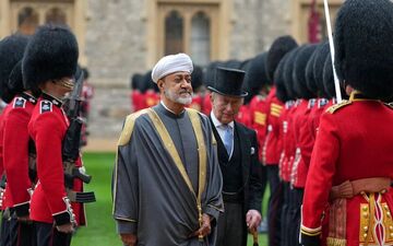 انگلیس و دیپلماسی عمان؛ راهکارهایی برای کاهش هزینه‌های انرژی