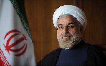 کشاورزی که وسط سخنرانی رئیس جمهور، با صدای بلند از او انتقاد کرد + فیلم