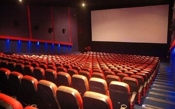 بلیت فیلم «دسته دختران» در سینماهای کرمانشاه نیم‌بها شد  

