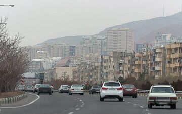 هوای تهران ناسالم است
