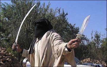 زنی که به بازار رفت و سرش را از دست داد! 