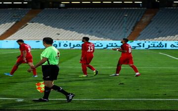 کالدرون با تصمیمات عجیب به پرسپولیس صدمه می‌زند