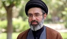 تصویر کمتر دیده شده از رهبر انقلاب آیت الله خامنه‌ای منتشر شد