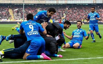 این مهاجم خاطره ساز استقلالی ها شاگرد مربی آبی دل می شود