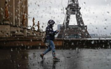 تاثیر کرونا بر اقتصاد فرانسه 
