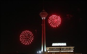 گلبانگ الله‌اکبر در شب 22 بهمن طنین‌انداز می‌شود 