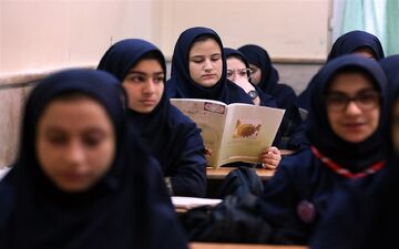 آموزش دانش‌آموزان از طریق شبکه آموزش از روز شنبه/ آموزش صبحگاهی ویژه دبستانی‌ها

