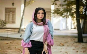 لباس بدن‌نما لیندا کیانی در خارج از کشور