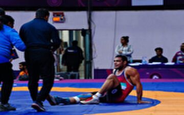 استقلال، فینال لیگ کشتی را بهم ریخت