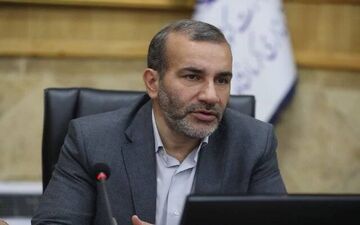 برخی شوراها موجب کُندی امور شهر شده‌‌اند

