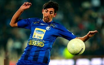 مهاجم استقلال جراحی شد 