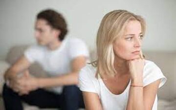 نشانه‌های عدم رضایت همسر از رابطه جنسی| ۱۰ نشانه‌‌ عدم رضایت همسرتان از رابطه‌ی جنسی را بدانید