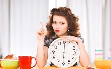 چه زمانی بهتر است شام بخوریم؟
