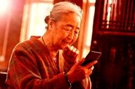 تماس تصویری با «روح دیجیتال»؛ فریب تلخ یک مادر برای پنهان کردن مرگ فرزند