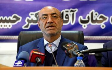 استاندار کرمانشاه: توسعه باید متوازن باشد، نه تک‌بعدی/مدیران باید انتقادپذیر و به دنبال حل ریشه‌ای مسائل باشند
