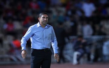 هاشمیان زیر تیغ انتقادات؛ شکست پرسپولیس مسیر نیمکت را لرزان‌تر کرد