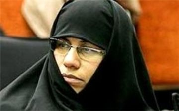 دولت باید از مسئولان خسته و بی انگیزه «پاکسازی» شود/وزرا همه مشکلات را به گردن مردم نیاندازند