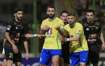 میثم تیموری پس از شکست صنعت نفت مقابل پرسپولیس: شرایط‌مان سخت است؛ هواداران حق دارند ناراحت باشند