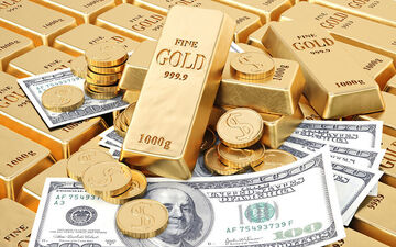 طلا پایین ماند و دلار بالا رفت! 