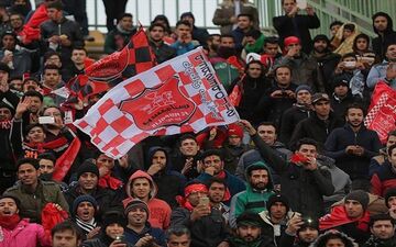 منع غیرقانونی پرسپولیس برای جذب بازیکن و مربی خارجی