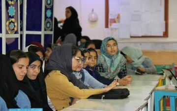 انجمن قصه‌گویی «قاف مثل قصه» در کرمانشاه آغاز به کار  کرد