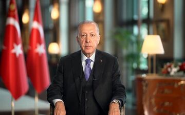 
اردوغان می‌ماند یا می‌رود؟