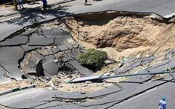 تهران روزانه یک میلی‌متر نشست می‌کند/هشدار نسبت به سیل‌های عظیم در 5 سال آینده