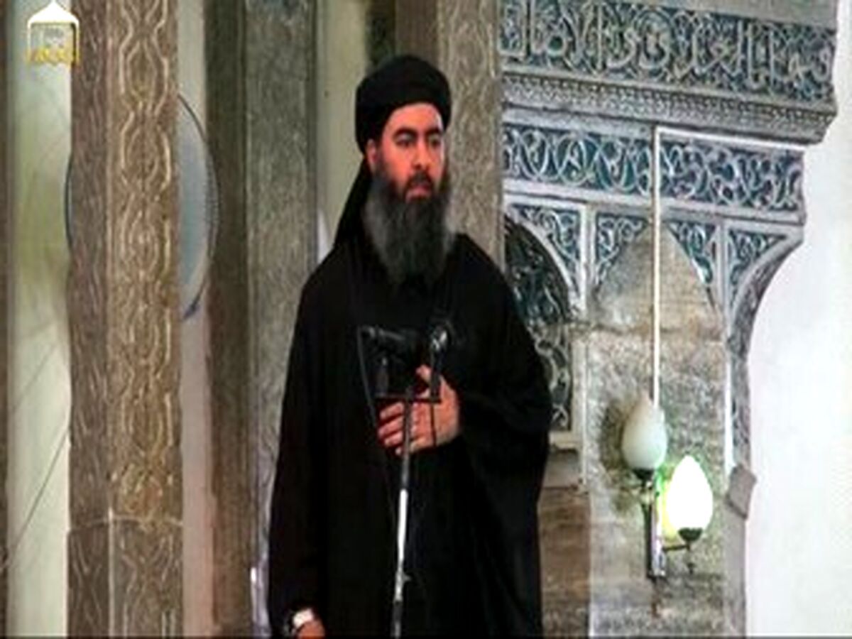 ابوبکر البغدادی در شهر نینوا با جلیقه انتحاری مخفی شده است 