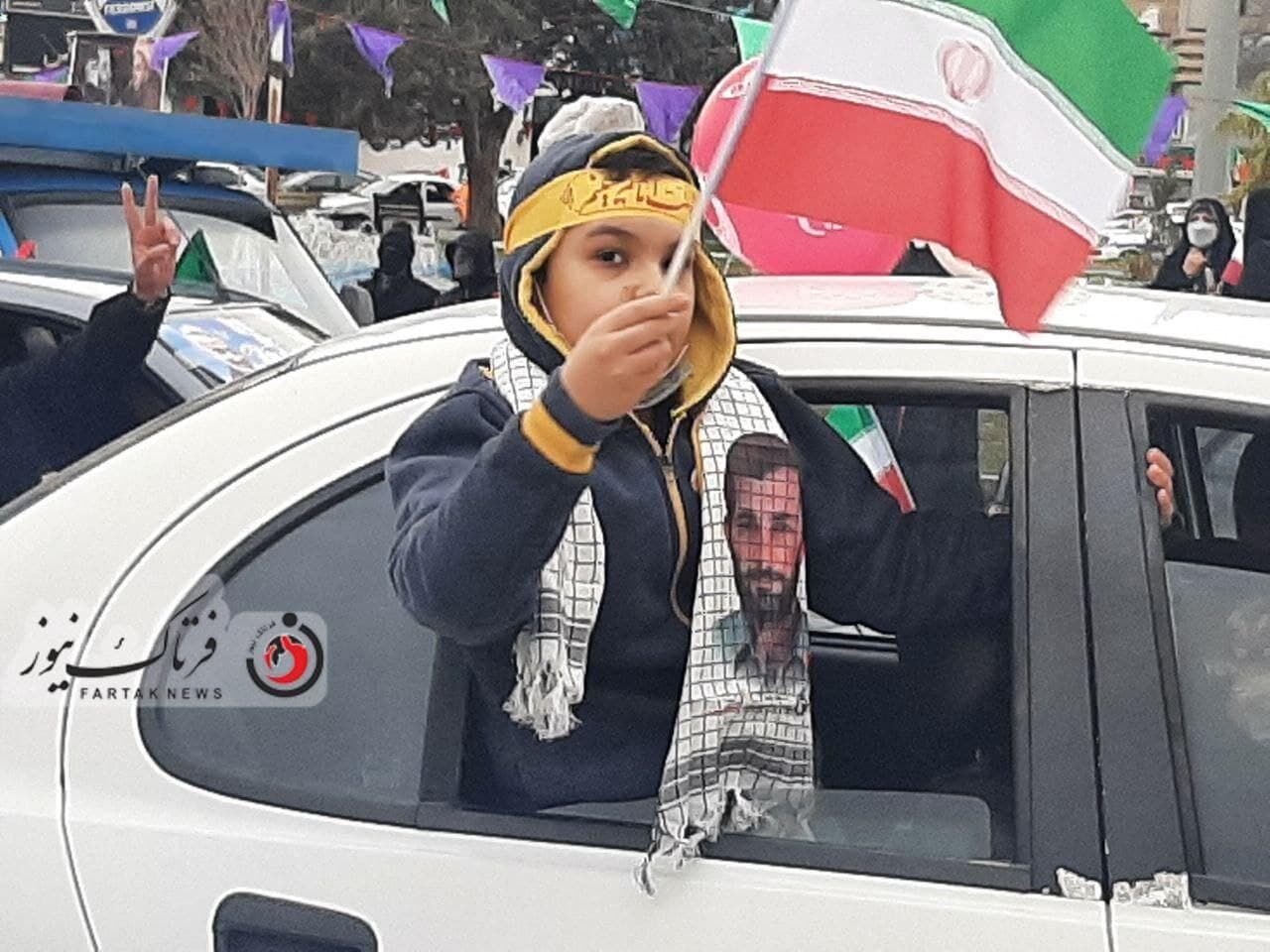 گزارش تصویری/ حضوری پر اقتدار از مردم کرمانشاه در راهپیمایی۲۲ بهمن