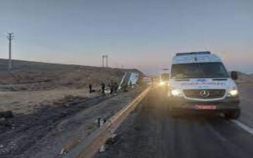 واژگونی یک دستگاه وانت در سراوان ۲۶ مجروح برجای گذاشت