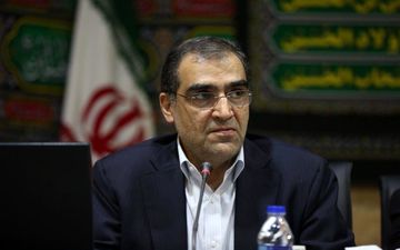 رقابت خیران در ساخت مراکز بهداشتی درمانی مناطق زلزله زده کرمانشاه/به ایرانی بودنم افتخار می‌کنم