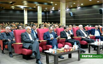 نشست فعالان اقتصادی با دکتر توسلی زاده رییس کل دادگستری استان کرمانشاه به روایت تصویر