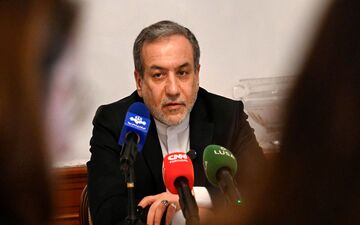  عراقچی: هیچ توافق آتش‌بسی وجود ندارد/ همه چیز می‌تواند از سر گرفته شود 