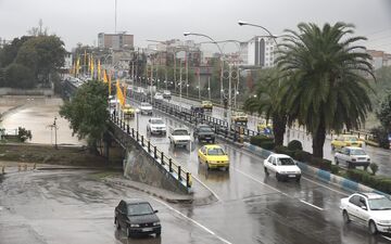 پیش بینی آب و هوا/رگبار و رعد و برق در ۱۸ استان کشور