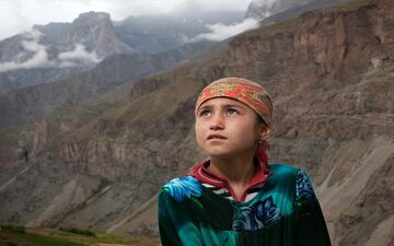 قومی در تاجیکستان که زبان باستانی ایرانی را هنوز زنده نگه داشته اند