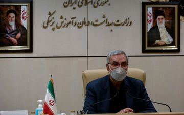دانشگاه ها باید باز شوند