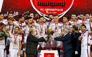 جدول لیگ برتر| پرتاب پرسپولیس به سکوی قهرمانی با هدیه سپاهانی‌ها/ حکم سقوط نفت با امضای سرمربی استقلالی
