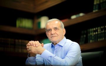 عصبانیت پزشکیان از مجری برنامه: شما فقط باید گوش کنید نه مداخله! + ویدئو
