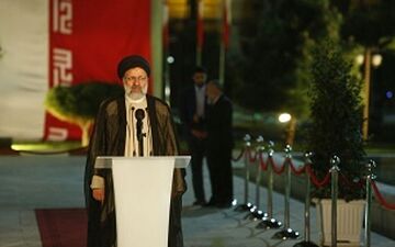 مسکن مهر اگر مشکلاتی داشت باید حل می‌شد، چرا آقایان حل نکردند؟