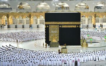محدودیت سنی برای اعزام به حج ۶۵ ساله‌ها 