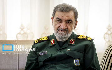 سرلشکر رضایی: اعتماد به آمریکا غیرممکن است